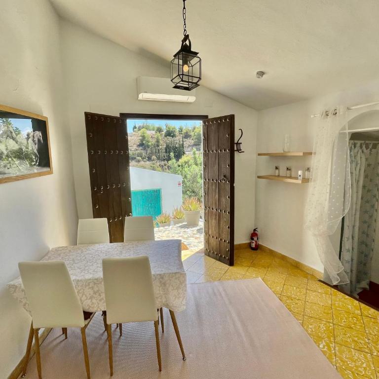 La Casa Turquesa - Casa de 2 dormitorios - 65