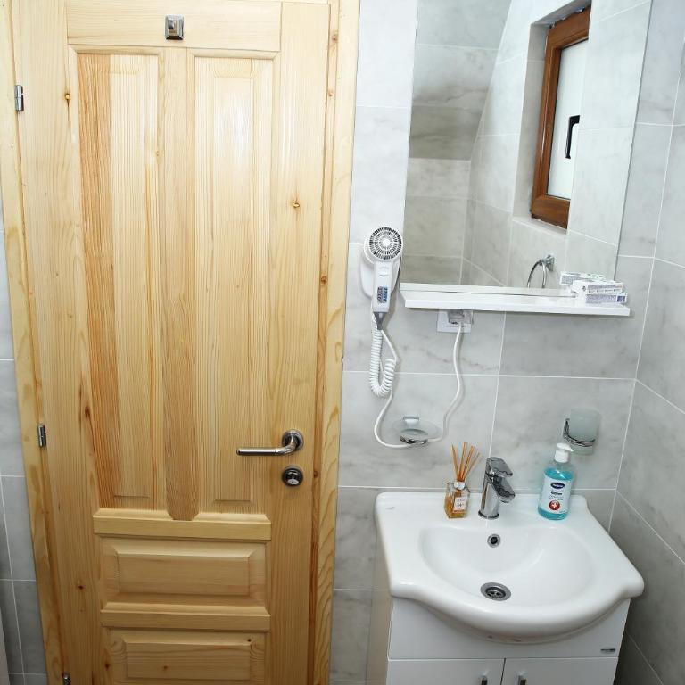 Mountain Villas Žabljak - Two-Bedroom Chalet - 31