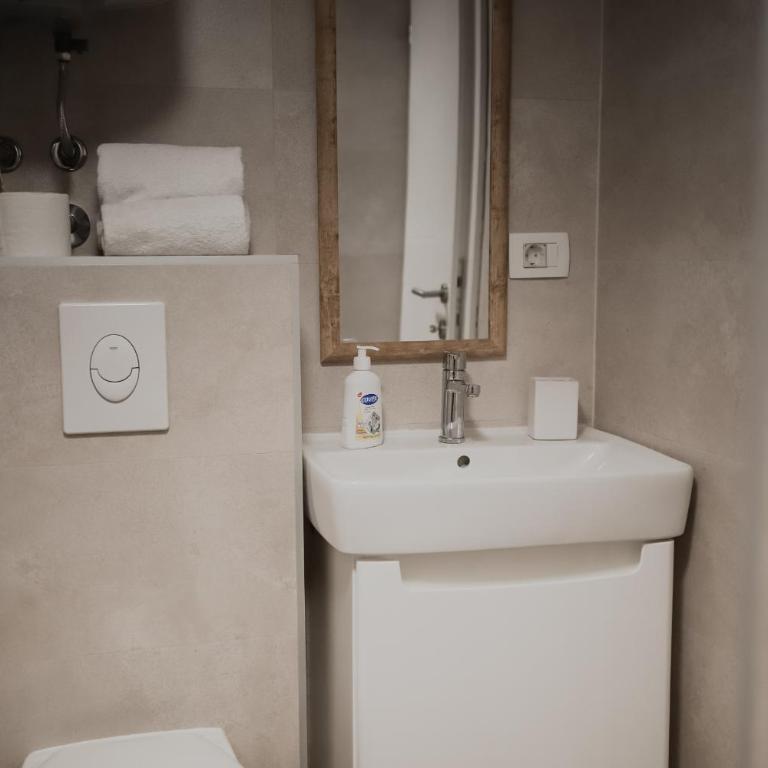 Apartman Tilia - Apartment - 22