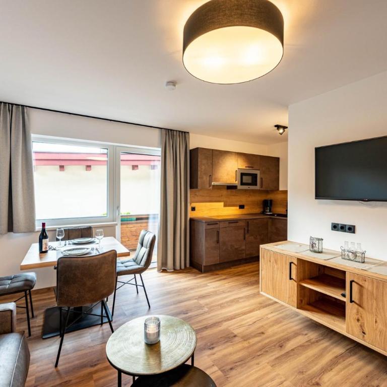 Rustika - Appartements & Spa - Apartment mit Balkon - 1