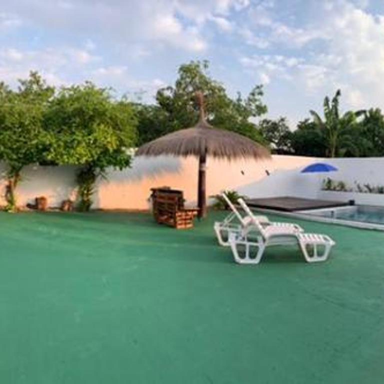 Casa mono ambiente y piscina. - Three-Bedroom Townhouse - 8