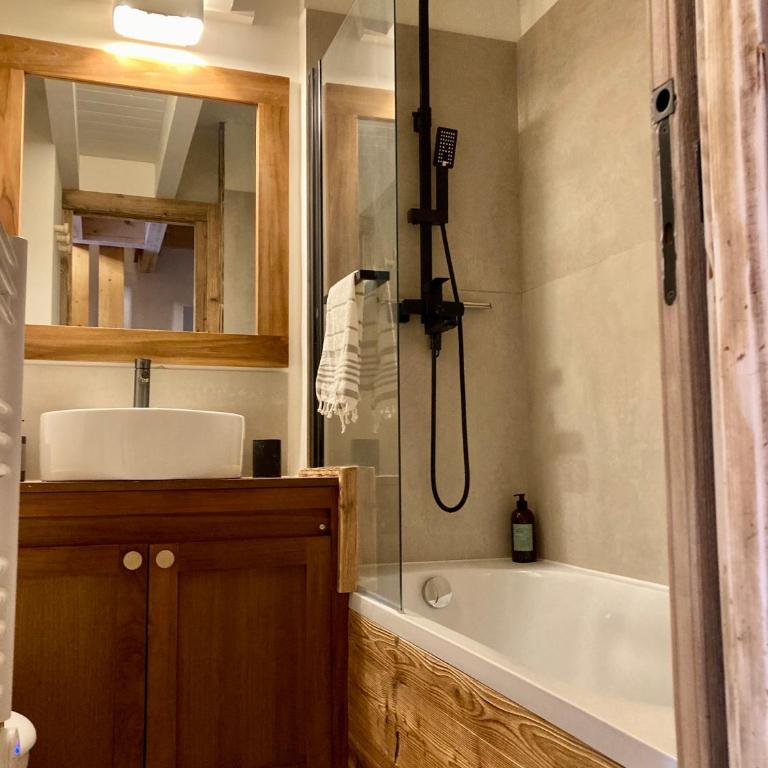 Appartement ensoleillé aux Tines, vue Massif - Appartamento con 1 Camera da Letto - 11