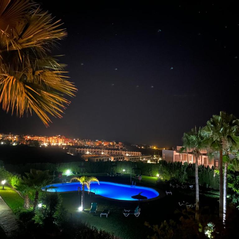 Estrella de Mar zeezicht en uitkijk op Gibraltar 40m2 terras incl zwembad Las Garzas Manilva - Apartamento de 2 dormitorios - 12