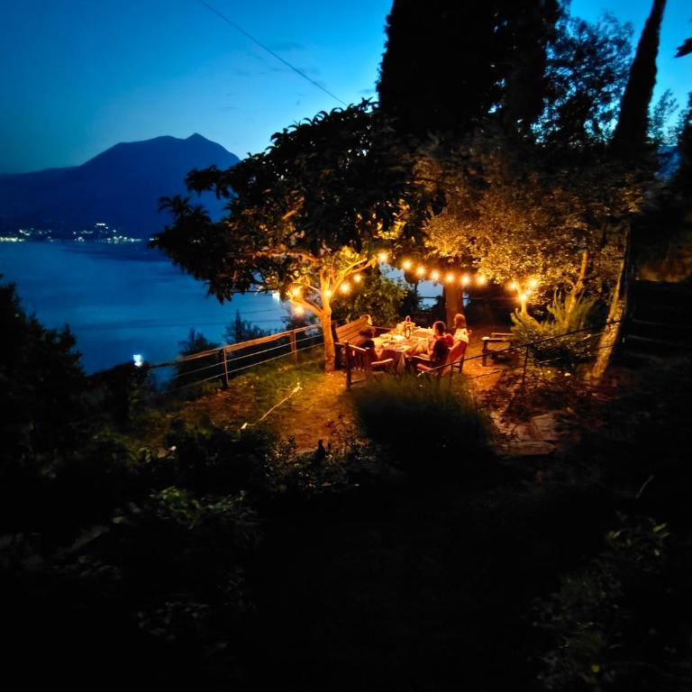 Casa Caravino - Appartamento con 2 Camere da Letto e Vista Lago - 22