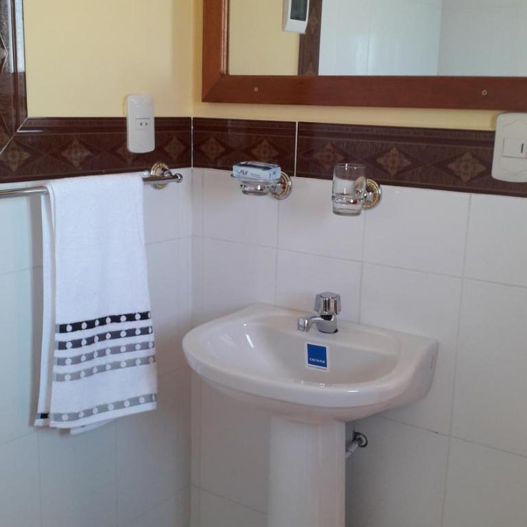 LA KANTUTA - Habitación Doble con baño privado - 4