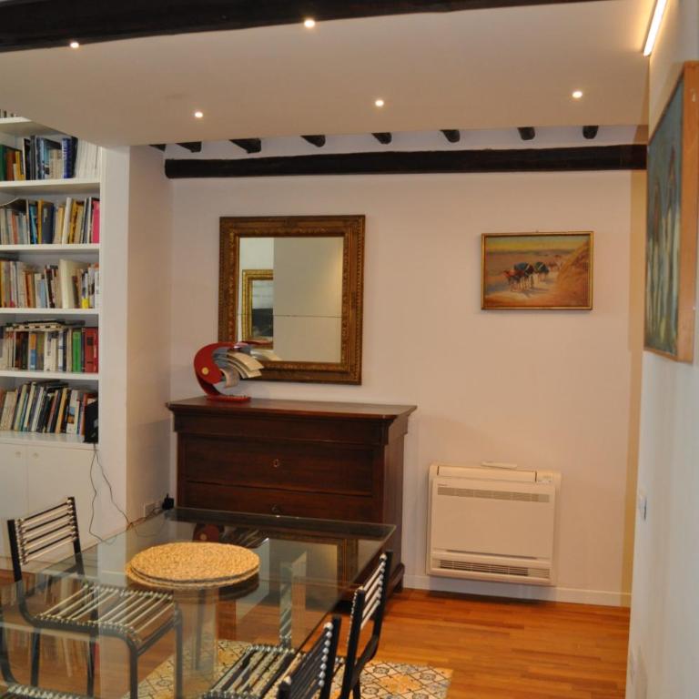 Casa di Mario appartamento in centro storico con due camere da letto e terrazze - Two-Bedroom Apartment - 9