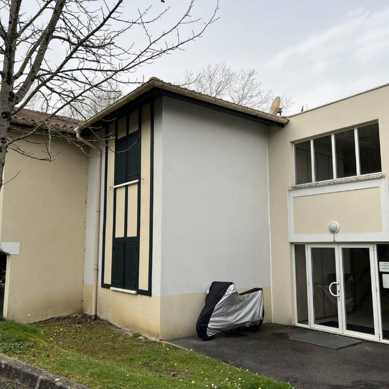 Appartement T2 calme avec terrasse et parking - 3 couchages - Appartement 1 Chambre - 1