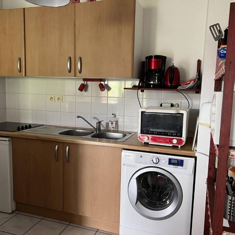Appartement T2 calme avec terrasse et parking - 3 couchages - Appartement 1 Chambre - 6