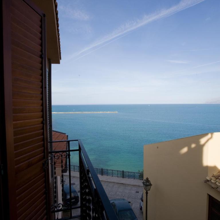 Balconi Sul Mare Appartamenti - Appartamento con Vista Mare - 24