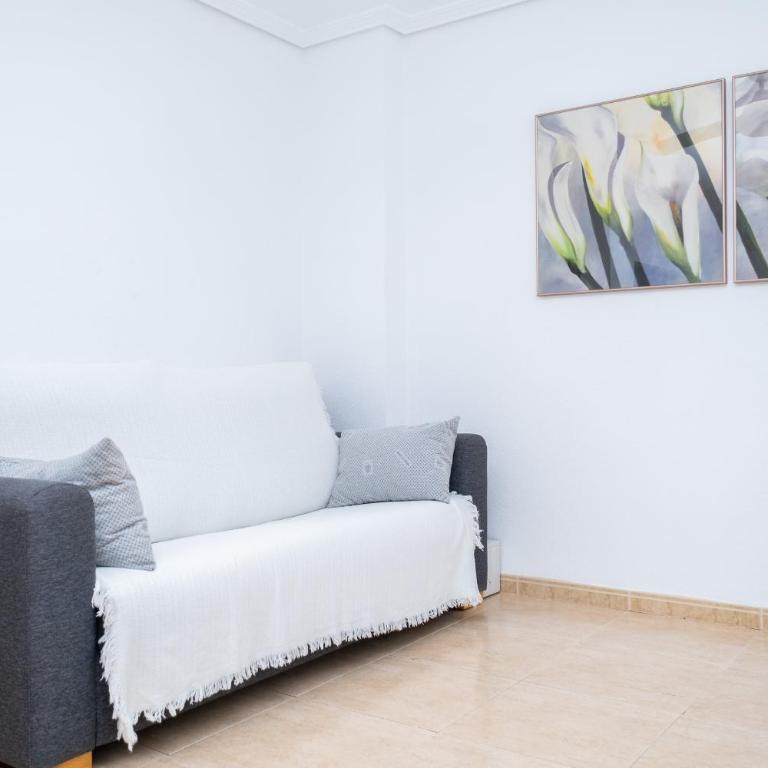 Global Vacacional, Apartamento con gran terraza en la playa de Canet de Berenguer - Apartamento - Planta baja - 10