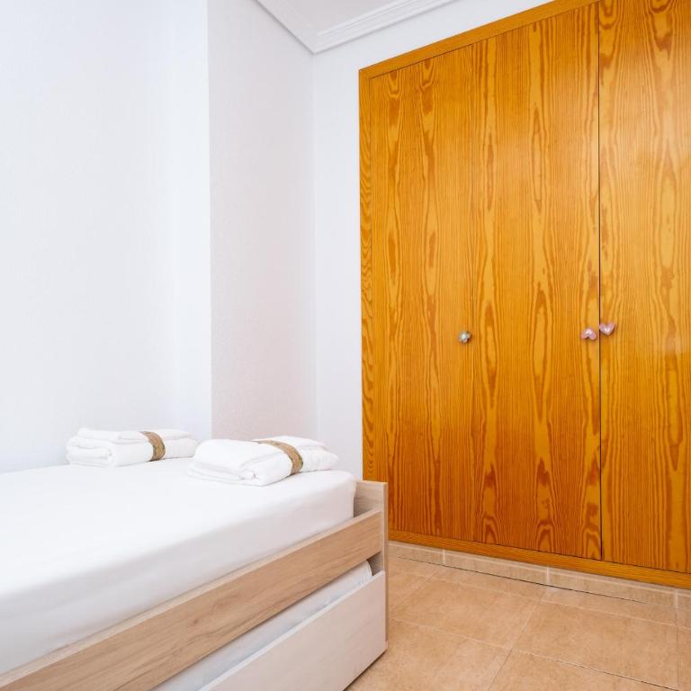 Global Vacacional, Apartamento con gran terraza en la playa de Canet de Berenguer - Apartamento - Planta baja - 37