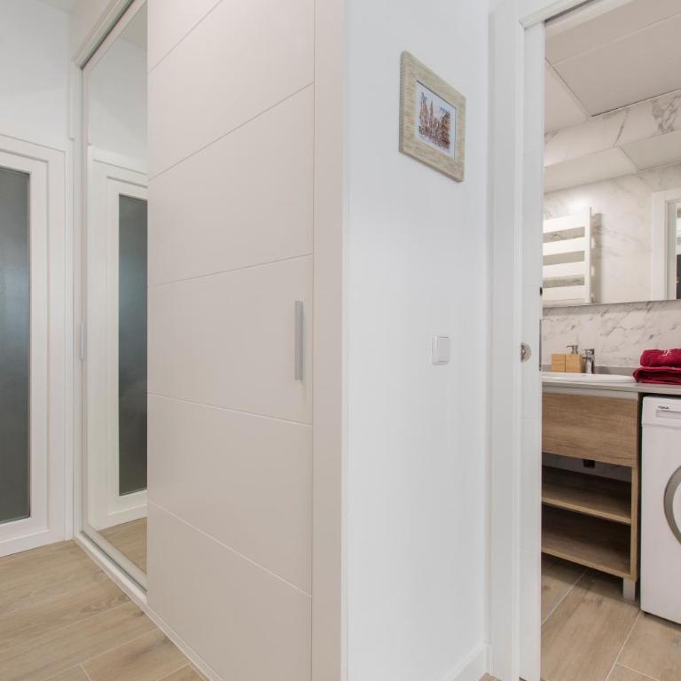 4Torres Homes - Laura - One-Bedroom Apartment - 9