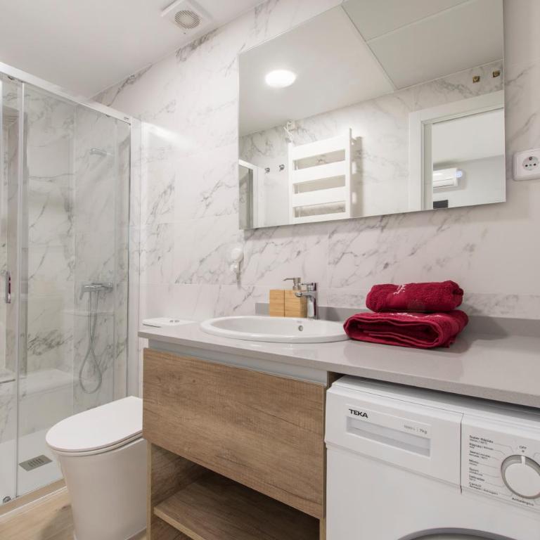 4Torres Homes - Laura - One-Bedroom Apartment - 6