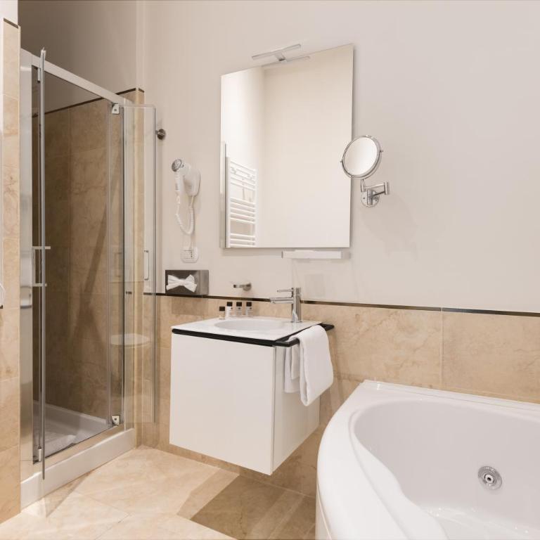 AT 41 - Suite King con Vasca Idromassaggio - 8