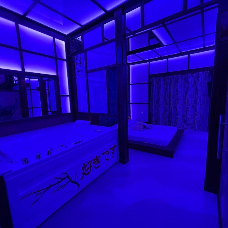 MagicSuite Guest House Roma Vaticano - Suite Deluxe con Vasca Idromassaggio - 2