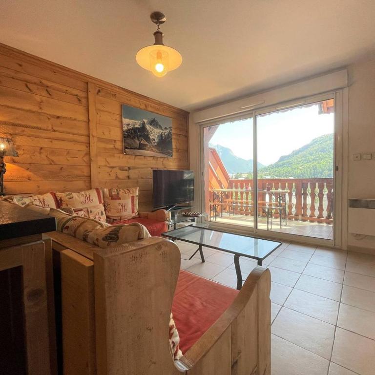 Duplex 64m² 5 pièces, 8 pers., Parking, animaux bienvenus - Briançon - FR-1-330C-132 - Appartement - 13