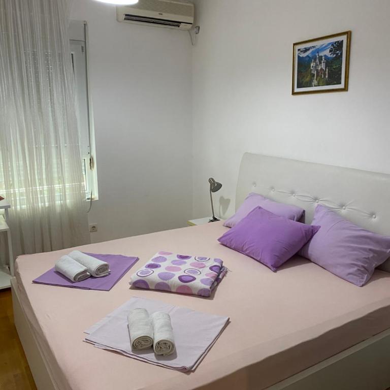 New apartment in centre of Budva - Apartman s 1 Spavaćom Sobom i Terasom - 6