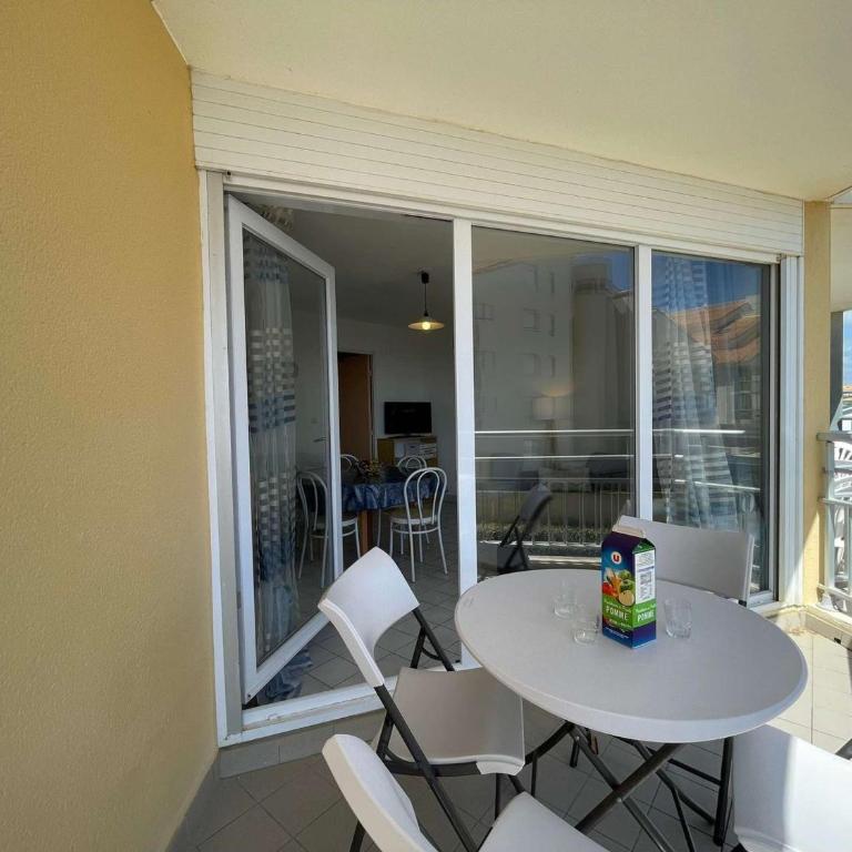 Appartement 3 pièces avec balcon, piscine et parking à proximité de la mer - 6 couchages - FR-1-224C-188 - Apartment (6 Erwachsene) - 14