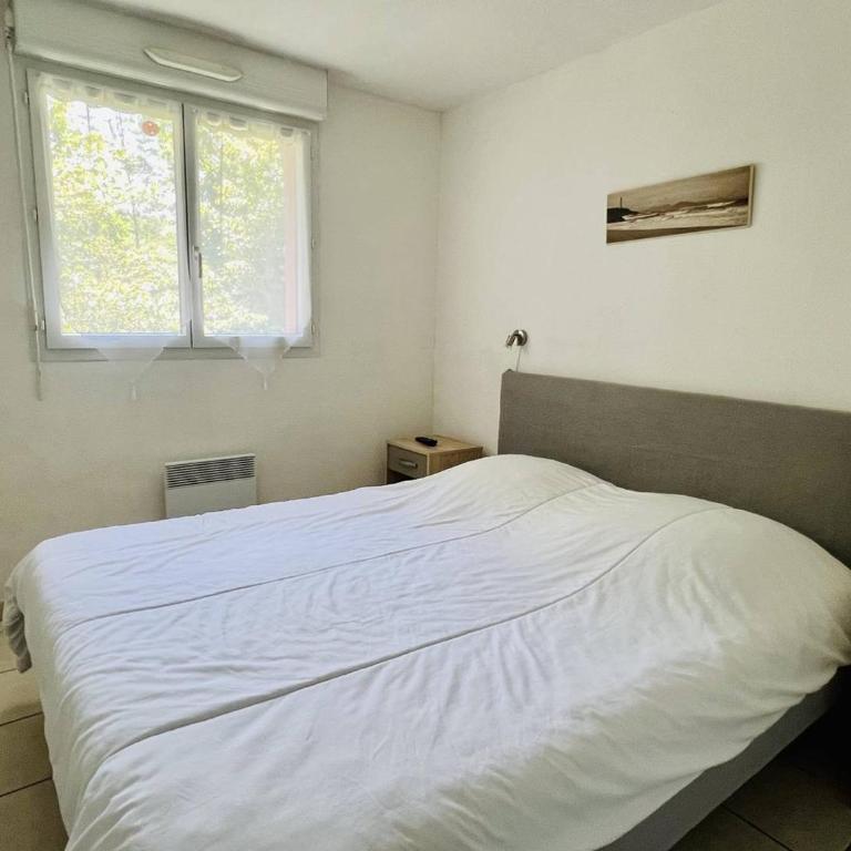 Cambo : T2 Confortable avec Wifi et Parking - One-Bedroom Apartment - 7