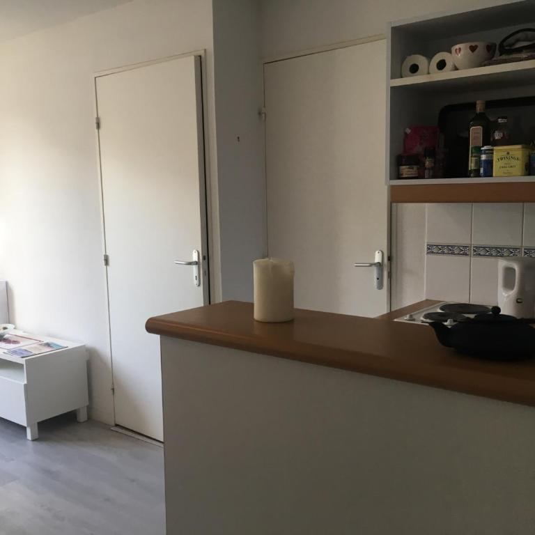 Cabourg: Appartement bord de mer, balcon, internet, parking - FR-1-487-313 - Apartment (2 Adults) - 6
