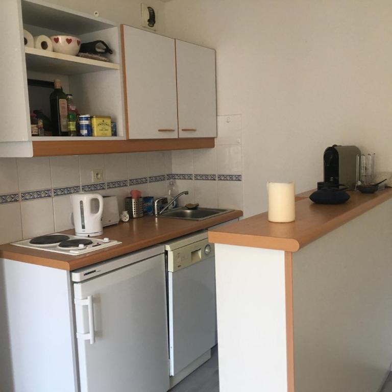 Cabourg: Appartement bord de mer, balcon, internet, parking - FR-1-487-313 - Apartment (2 Adults) - 7