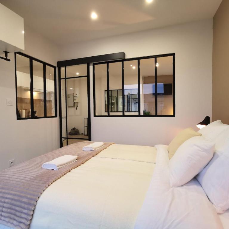 La Verrière - cocon lumineux & confort - balcon et parking gratuit sur place - Appartement 1 Chambre - 6