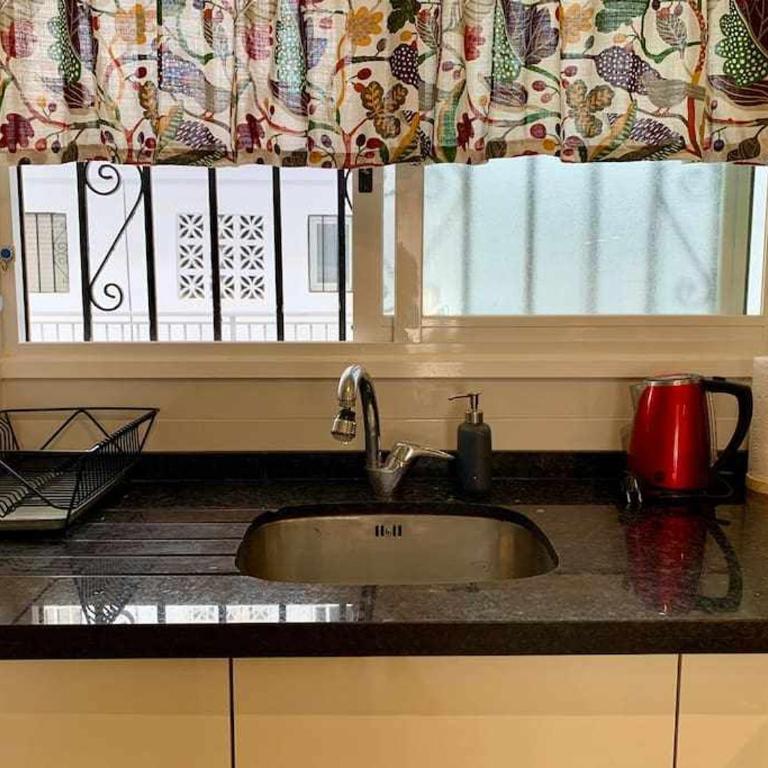 En la 2a línea en Torre del Mar - Apartamento de 2 dormitorios - 24