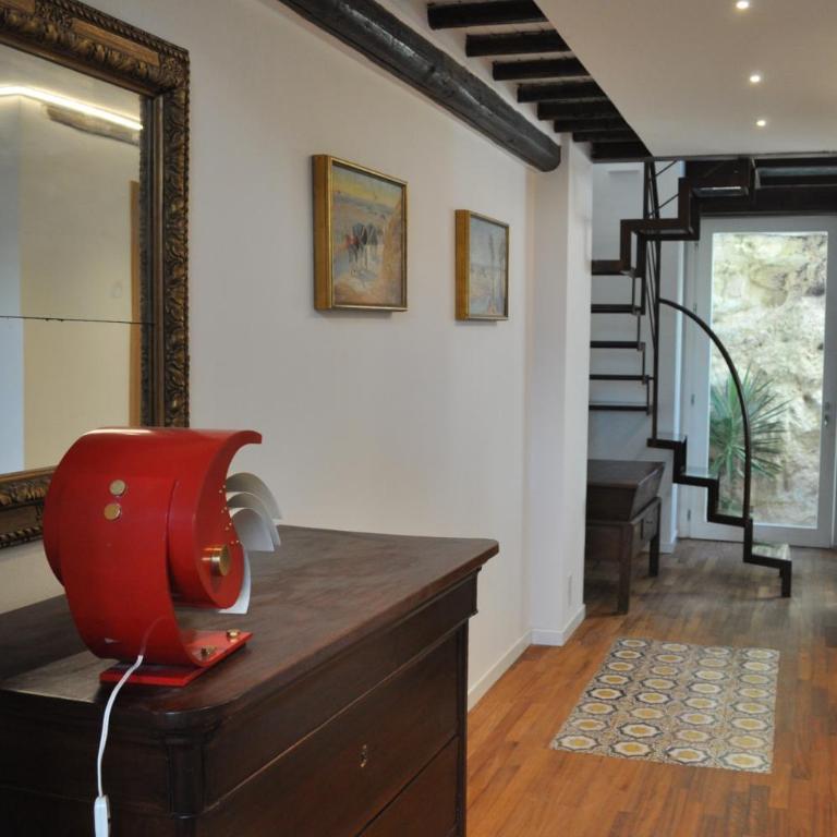 Casa di Mario appartamento in centro storico con due camere da letto e terrazze - Two-Bedroom Apartment - 10