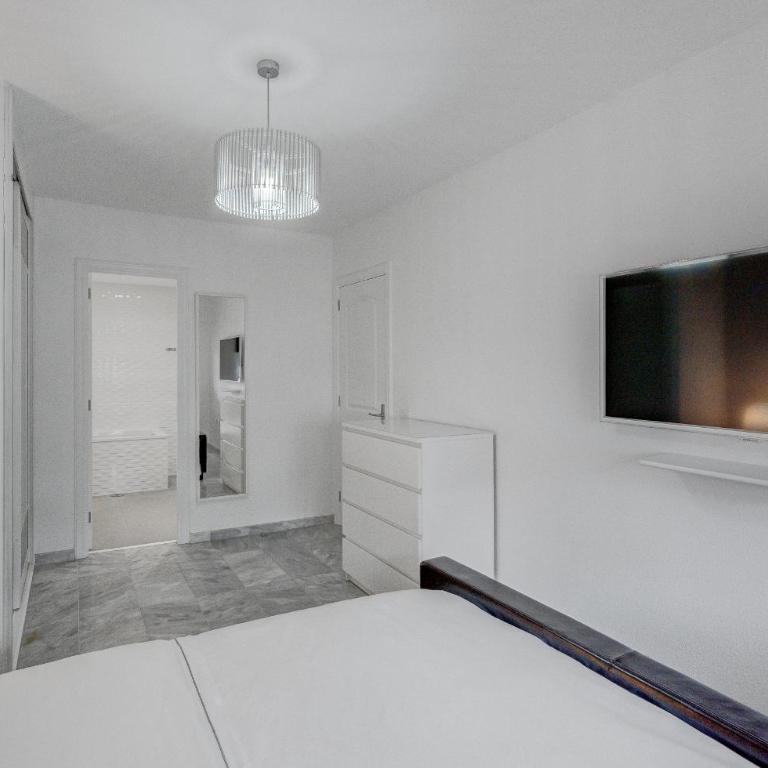 Heated Pool Stylish 3 Bedrm Apartment Los Cristianos - Apartamento de 3 dormitorios - 5