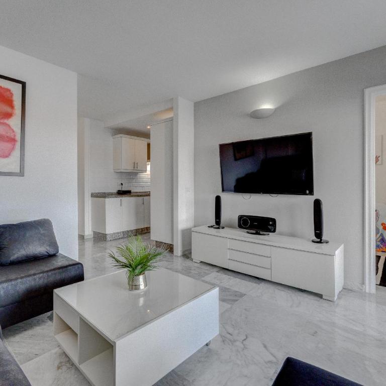 Heated Pool Stylish 3 Bedrm Apartment Los Cristianos - Apartamento de 3 dormitorios - 13