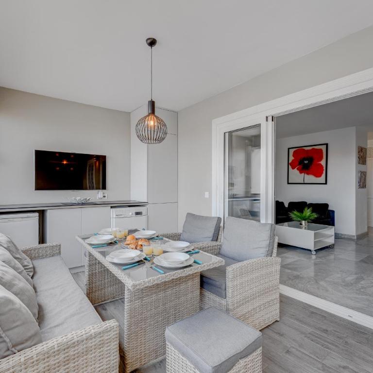 Heated Pool Stylish 3 Bedrm Apartment Los Cristianos - Apartamento de 3 dormitorios - 31