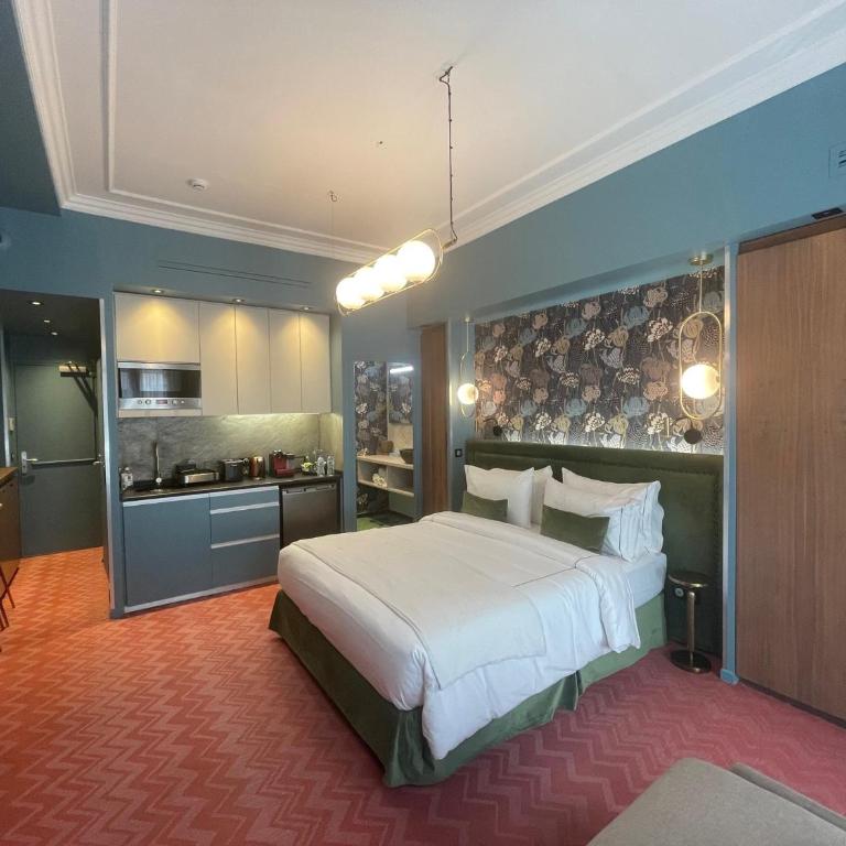 Hotel 33 Marbeuf - Suite Junior Eiffel - 2