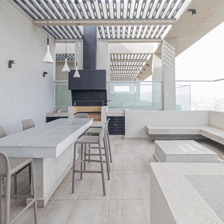 Burgundy View 1BR W/View, Balcony & Parking. - Apartamento de 1 dormitorio - 20
