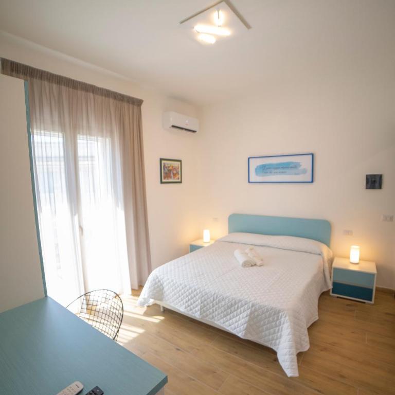 Medoro Camere Milazzo - Camera Matrimoniale con Bagno Privato - 1