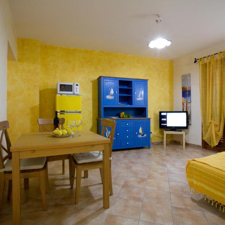 Balconi Sul Mare Appartamenti - Appartamento con Vista Mare - 13
