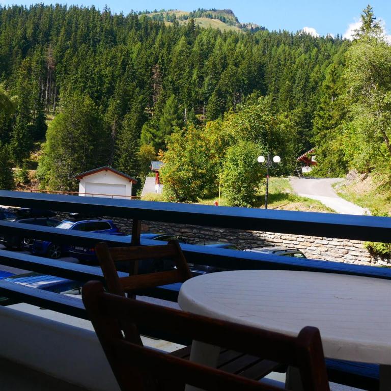 Apartment Crans-Montana near Ski Slopes - Appartement 3 Chambres - 53