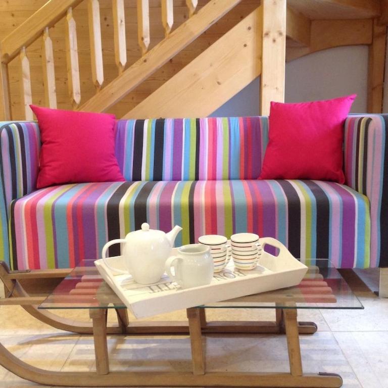Spacious Ski Chalet In Traditional French Village, sleeps 8, Four Star with fibre broadband - Chalet - 30