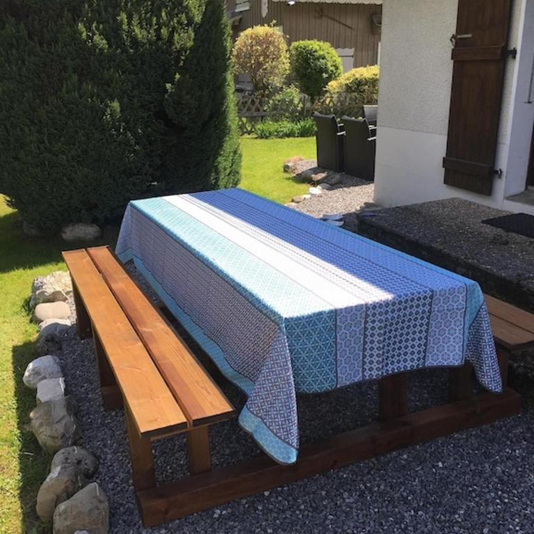 Spacious Ski Chalet In Traditional French Village, sleeps 8, Four Star with fibre broadband - Chalet - 23