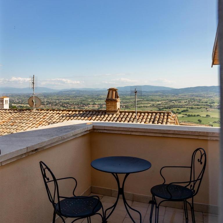 Hotel Posta Panoramic Assisi - Camera Deluxe - 3
