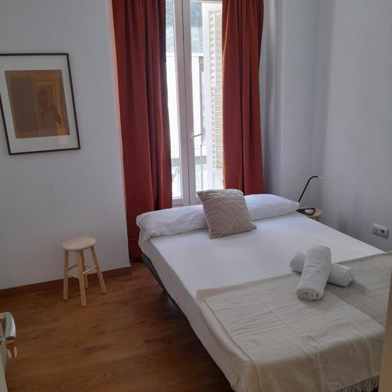 Espoz habitaciones - Double Room with Shared Bathroom - 1