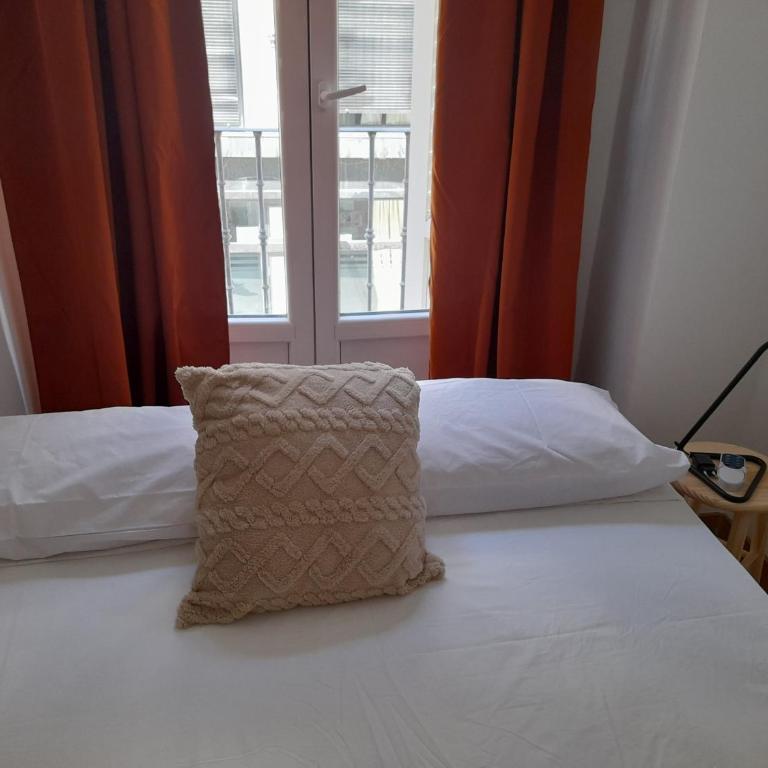 Espoz habitaciones - Double Room with Shared Bathroom - 3