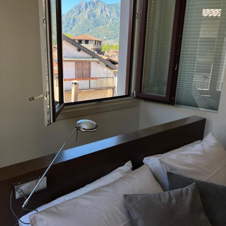Casa Cavour Lecco - Downtown Design Penthouse - Appartamento con 2 Camere da Letto - 18