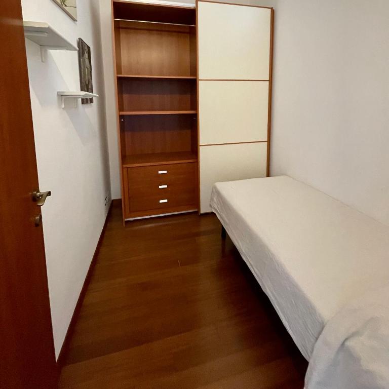 The painting apartment. A Central and Lovely apartment in Milan - Appartamento con 2 Camere da Letto - 9