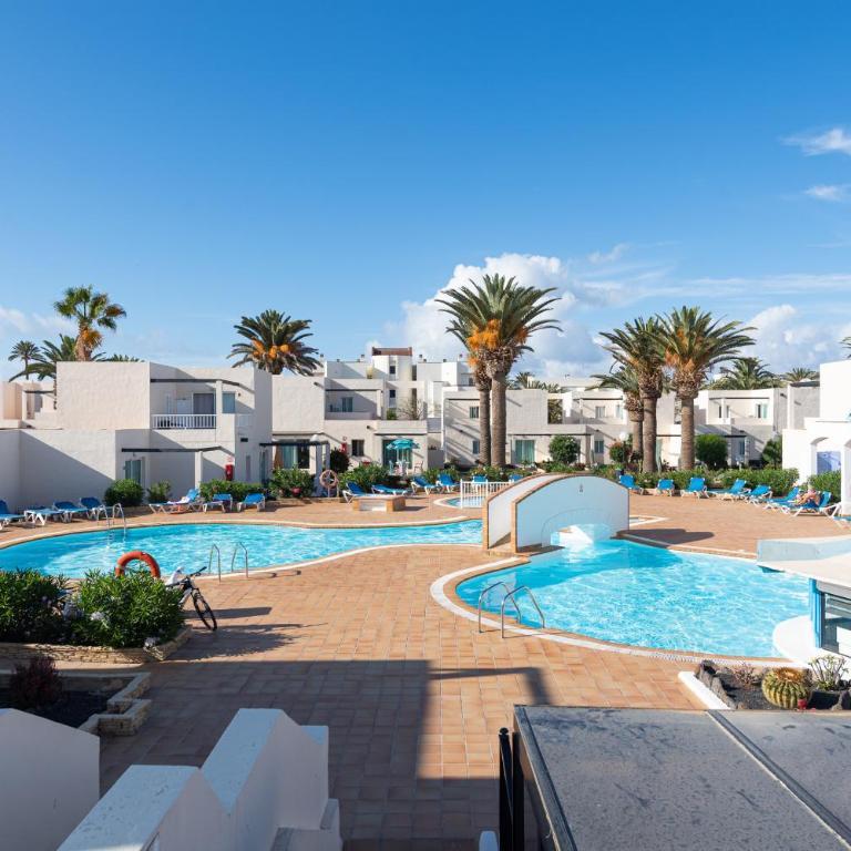 HomeForGuest Apartamento Alisios 1 con piscina en Corralejo - Apartamento - 1