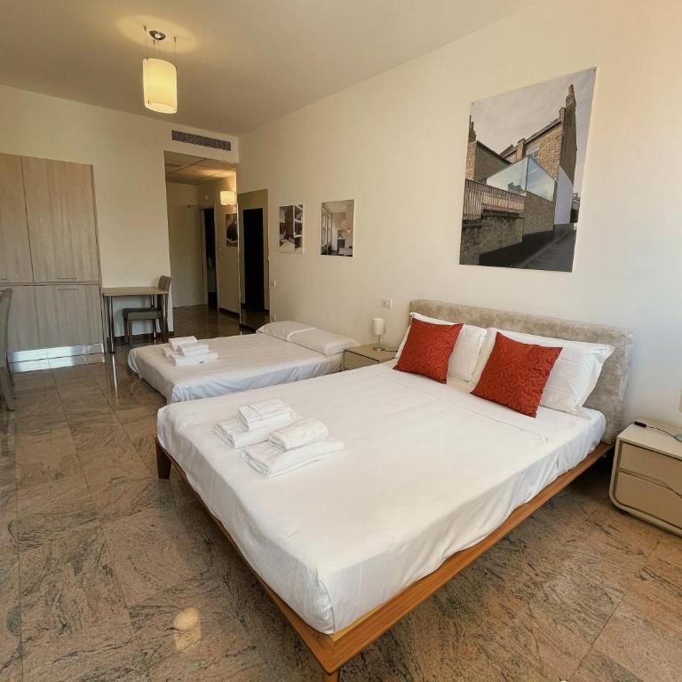 EGO' Residence Ferrara & City Center Apartment - Monolocale Familiare - 1