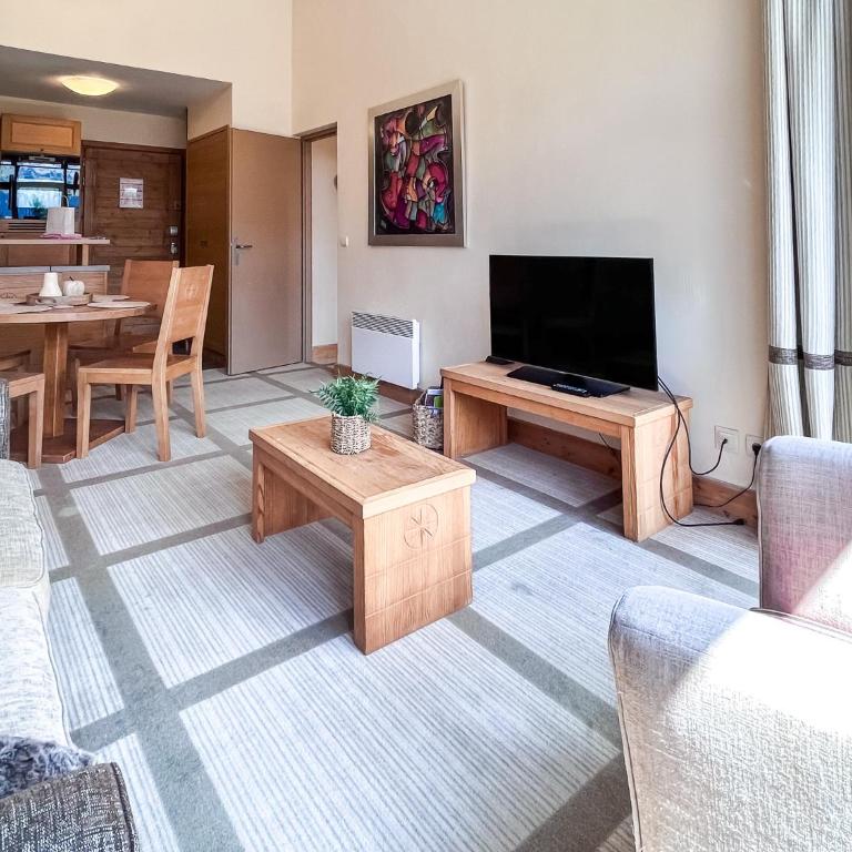 Bright, spacious South-facing 1-bedroom apartment - Apartment mit Blick auf die Berge - 21