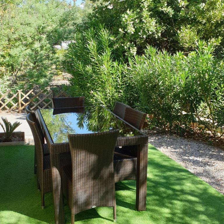 T3 Appt cosy au Calme avec Parking à 5min Plages - Appartement 2 Chambres - 1