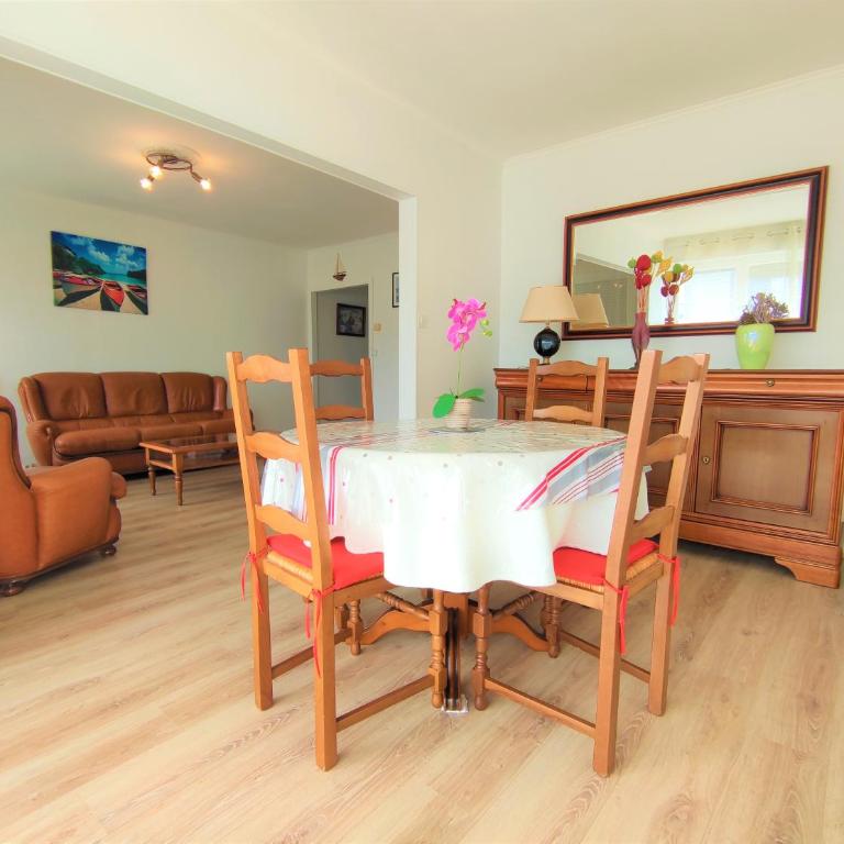 6 appartements et 4 adresses à mi-chemin entre le Vieux Port et l île de Ré - Appartement 2 Chambres avec Balcon - 7