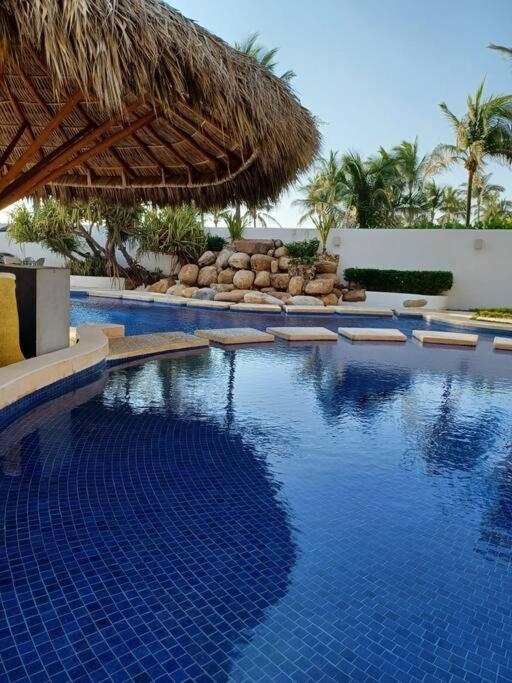 Depa de lujo en Acapulco diamante con club de playa a pie-Precio especial - Apartamento - 40