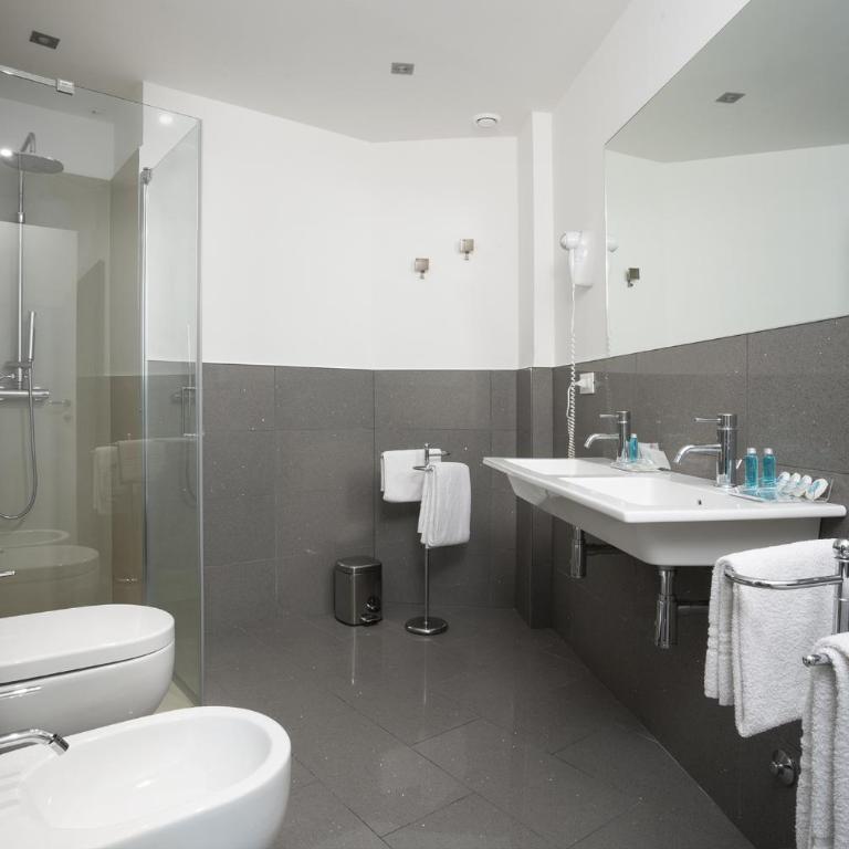 Hotel Capri 3 Stelle SUPERIOR - Suite con Vista Mare - 1